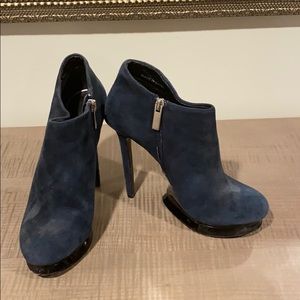 Dolce vita ankle booties navy suede
